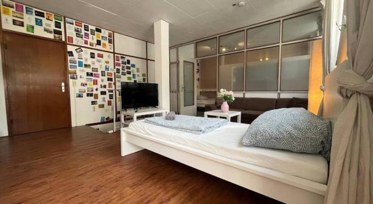 Holiday apartment with 2 rooms for 6 persons in Hamburg