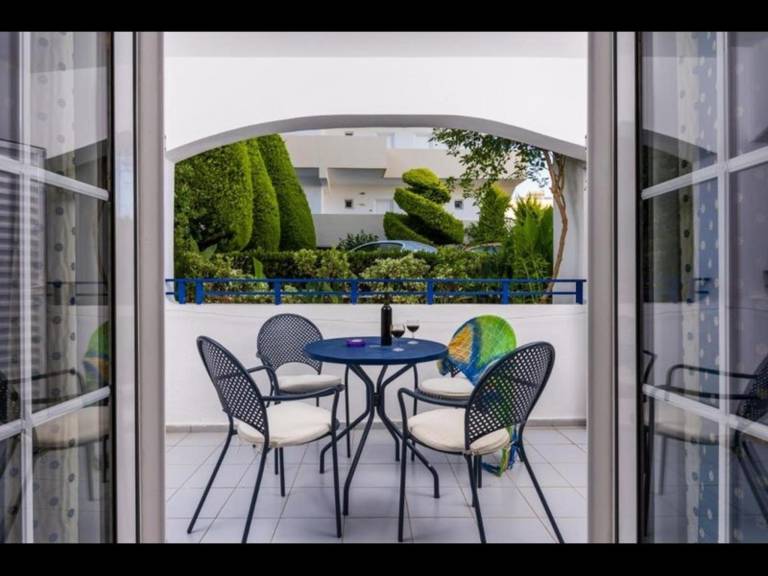 Holiday apartment with terrace — photo 5