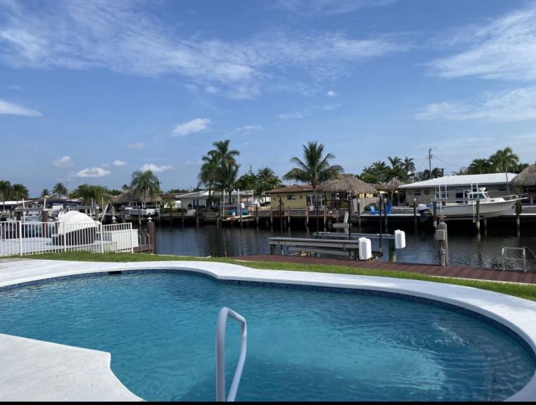 House Pompano Beach