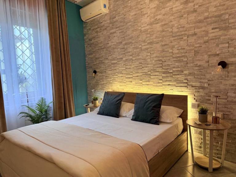 Vacation home with 1 room for 4 persons in Casoria