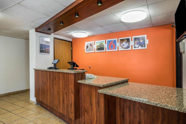 Motel 6 Madison, WI - East — photo 5