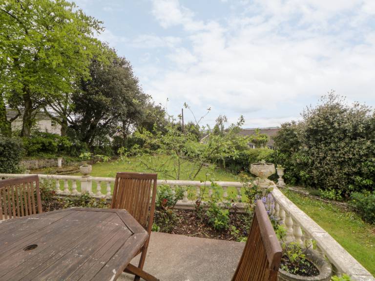 Family-oriented wonderful cottage with garden | Beach view | Dogs allowed — photo 2