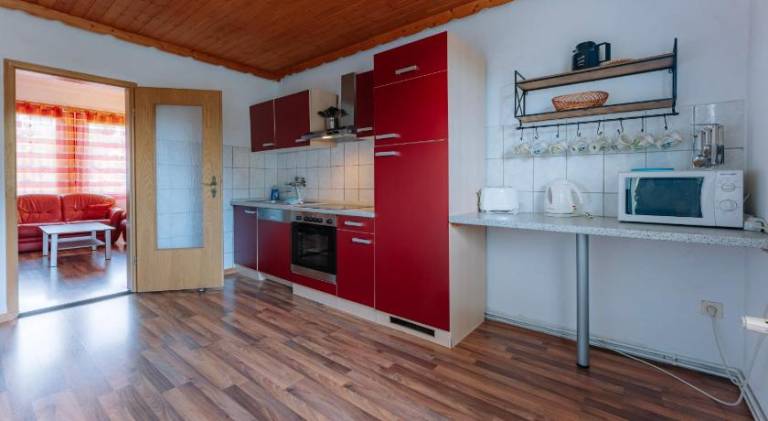 Rental apartment with barbecue & patio — photo 2
