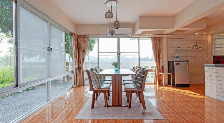 The Galvis Pool Villa - Boutique Stay Near Na Jomtien Beach — photo 3