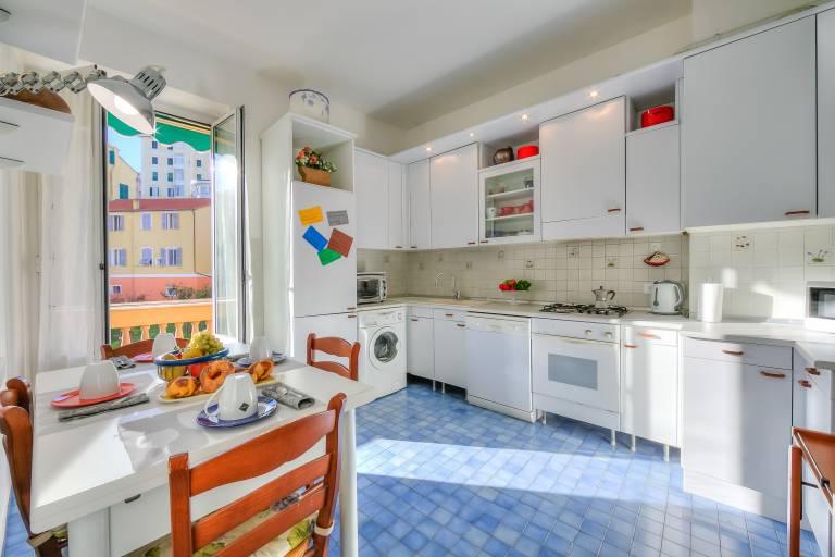 Family-oriented lovely rental apartment | Beach nearby | Pets allowed — photo 3