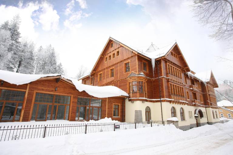 Lovely rental apartment with yard, sauna & terrace | Pet-friendly in Szklarska Poreba