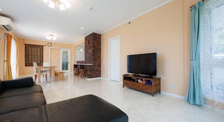 Holiday apartment with 3 rooms for 10 persons — photo 2