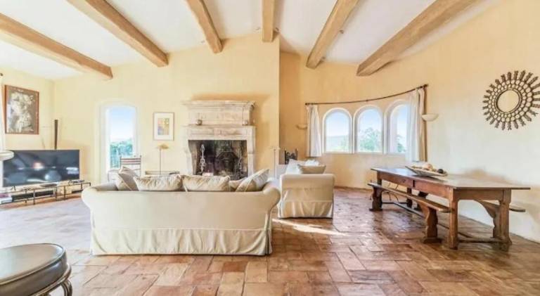 Fully equipped villa with garden, pool & terrace | Suitable for remote work | Pets allowed — photo 3