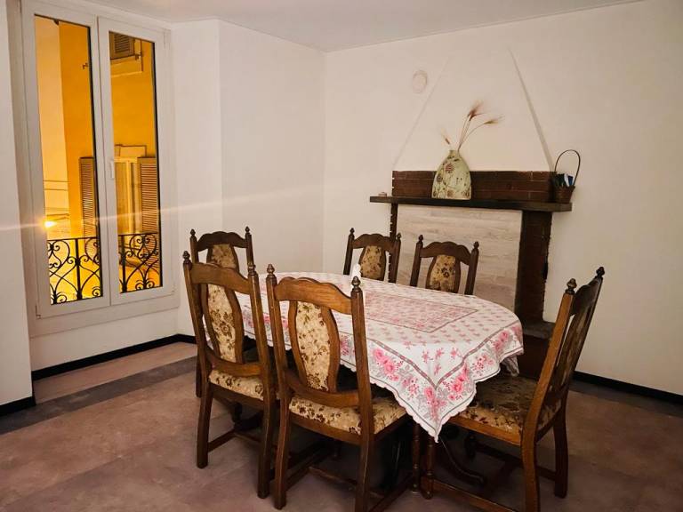 Vacation home with terrace | City view — photo 2