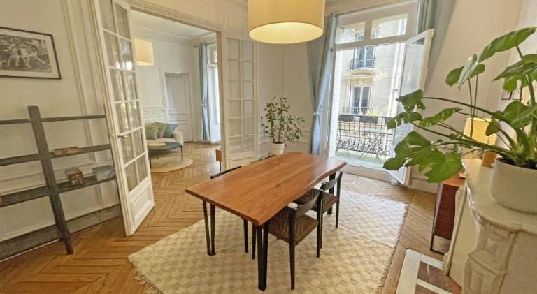 Apartment with terrace | Next to Arc de Triomphe | Suitable for remote work | Pets allowed — photo 3