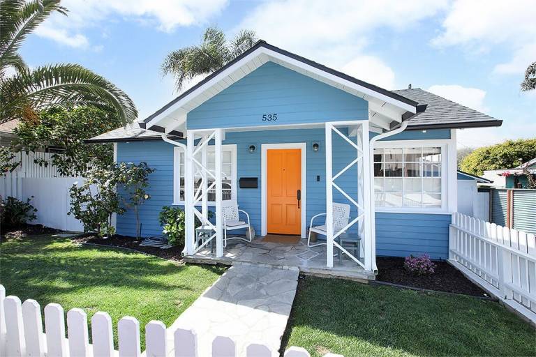 Cabin Laguna Beach