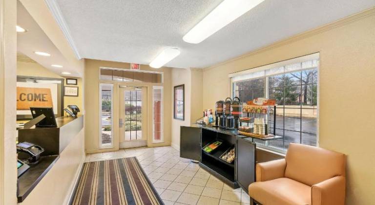 Extended Stay America Suites - Washington, D. C. - Falls Church - Merrifield — photo 3