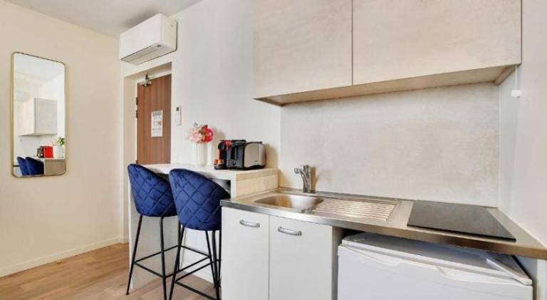 Serviced apartment for 4 persons — photo 5