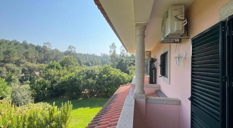 House with garden — photo 4