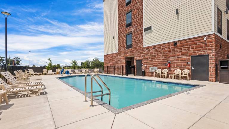 Cobblestone Hotel & Suites - Foley — photo 3
