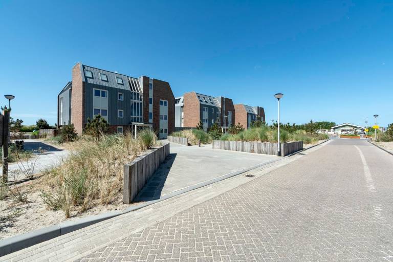 Pleasant holiday apartment with patio, garden & sauna | Beach nearby | Dogs allowed in Callantsoog