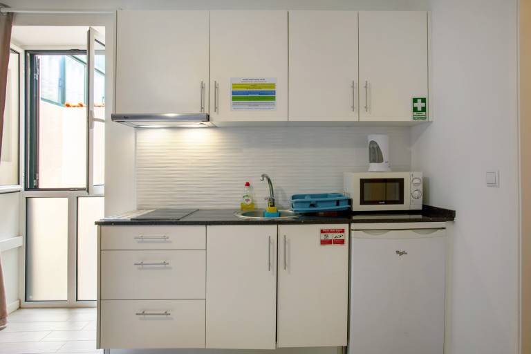 Apartment with fast internet | Next to Cathedral of Funchal | City view | Dogs allowed — photo 4
