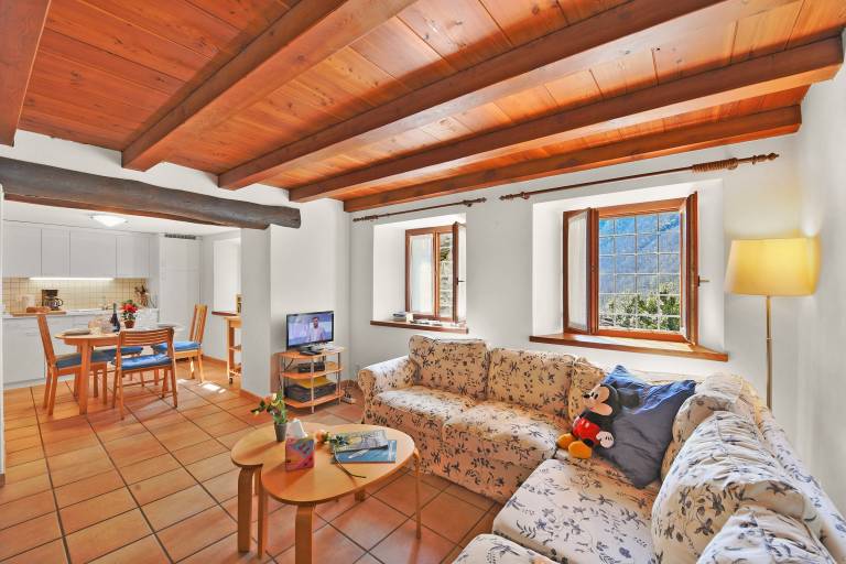 Chalet with garden | Mountain view — photo 2