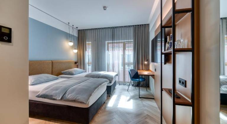 Stadthotel Neumarkt Mitte — photo 2