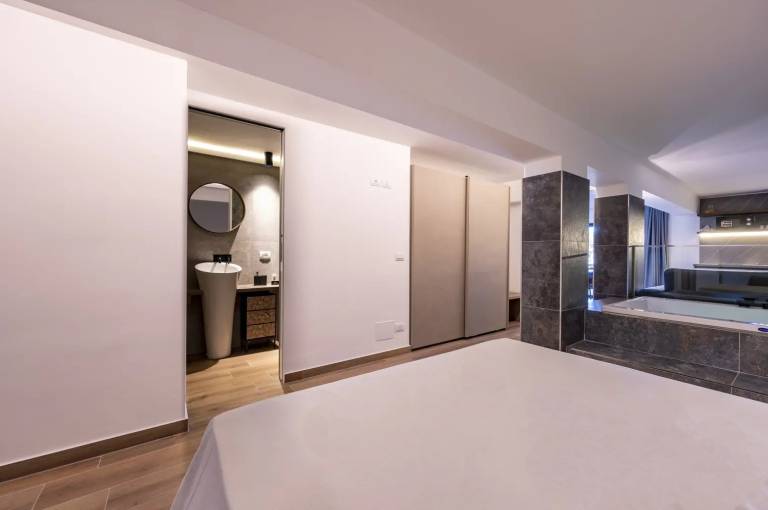 Holiday Apartment "La Brisa - Levante" with Private Terrace, Private Whirlpool & Wi-Fi — photo 5