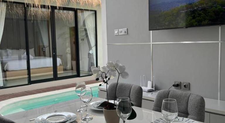 Vacation home with private pool & yard | Perfect for remote work | Pet-friendly — photo 3