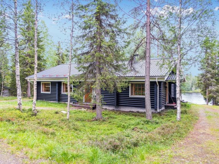 Nice house with sauna & terrace | Dogs allowed in Kuusamo