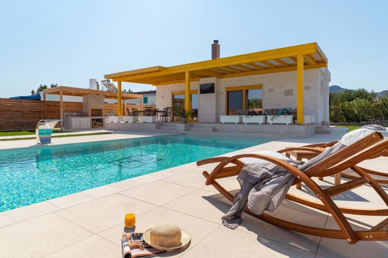 Villa Kolympia