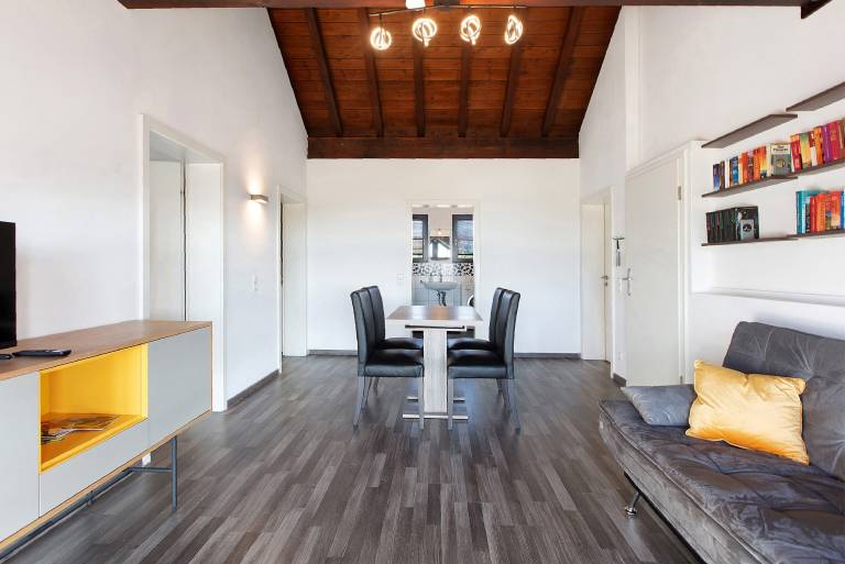 Apartment 'Ferienwohnung -Pferdeblick-' with Mountain View and Wi-Fi — photo 4