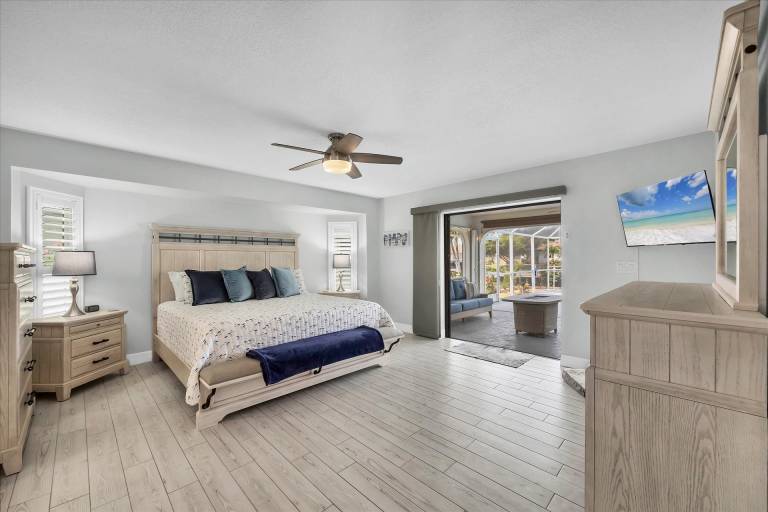 Punta Gorda 3-Bedroom Canalfront Vacation Home with Pool — photo 5