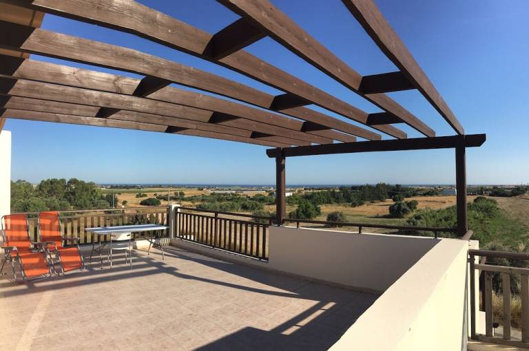 Condo Tersefanou