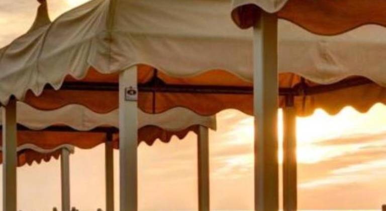 House with pool | Beach nearby | Pet-friendly in Camaiore