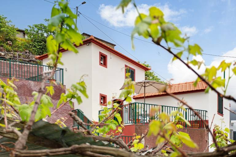 Holiday Home 'São Vicente' with Mountain View, Terrace & Wi-Fi — photo 2