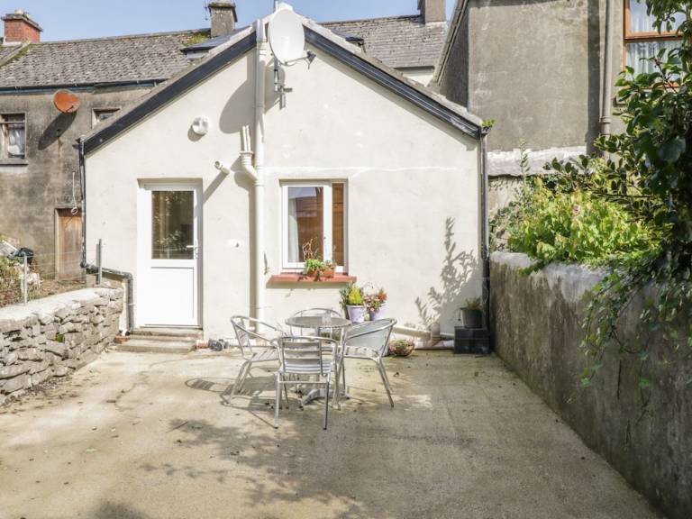 Cabin Cavan