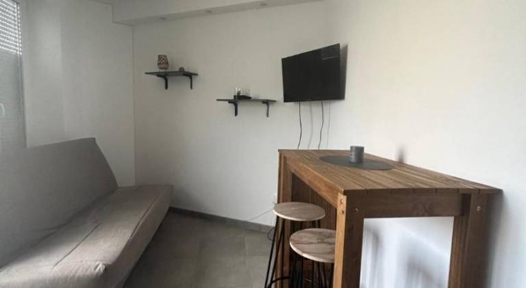Apartment with 1 room for 3 persons in Bourges