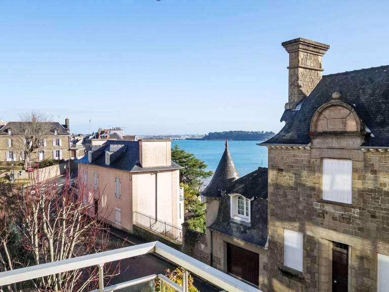Rental apartment with terrace & yard | Sea view | Beach nearby | Dogs allowed — photo 2