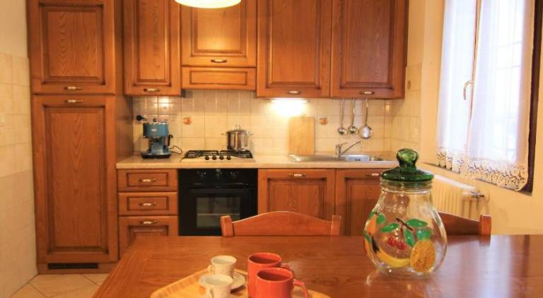 Apartment with 2 rooms for 6 persons — photo 3