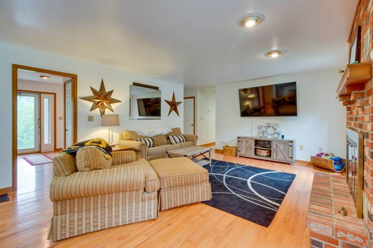 Pet-Friendly Union Vacation Rental with Pool! — photo 3