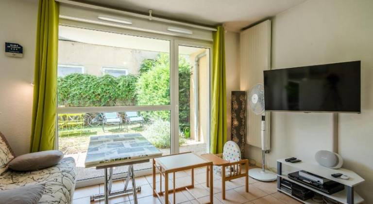 Charming rental apartment | Pets are welcome — photo 2