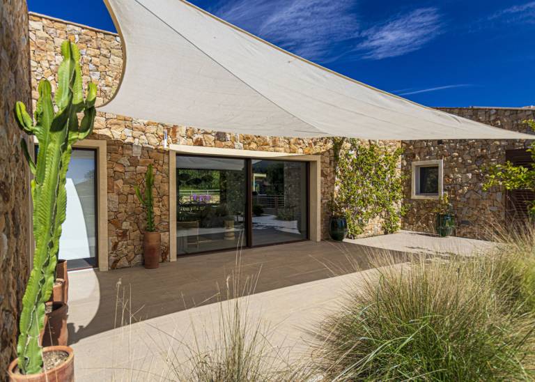 House with patio, garden & grill — photo 2