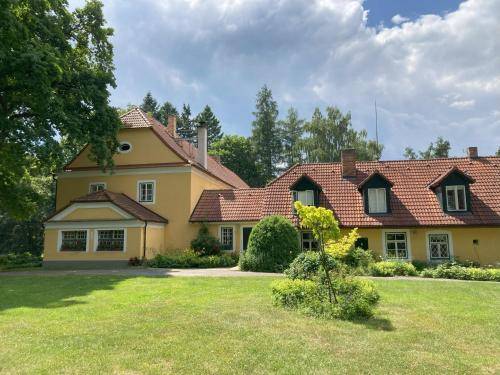 Penzion Vráž