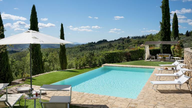 Villa with barbeque, private pool & garden | Garden view — photo 3