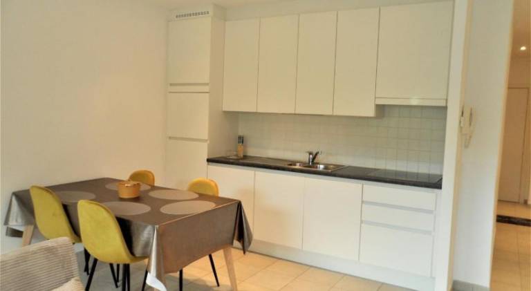 Rental apartment with 1 room for 5 persons — photo 3