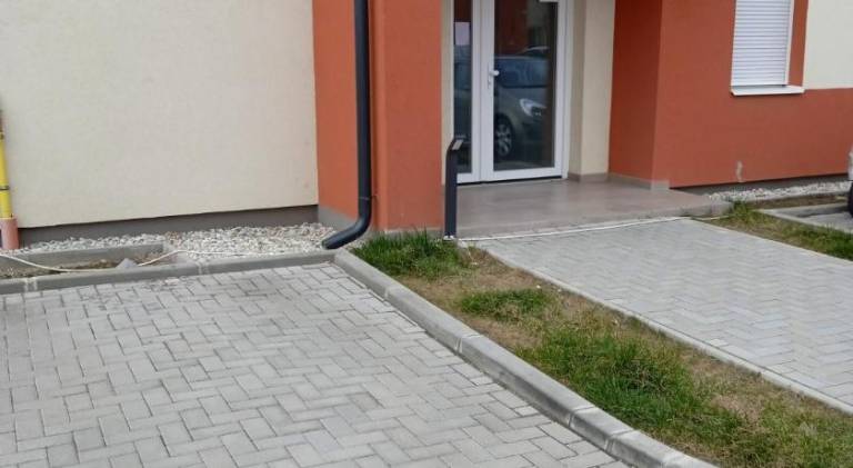 Verebes apartman — photo 3