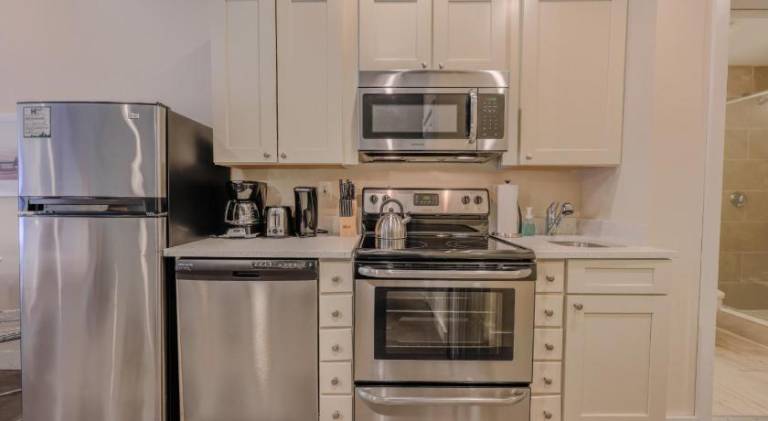Apartment | Near Faneuil Hall — photo 3