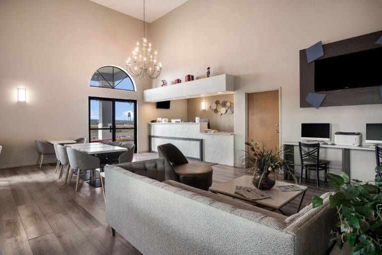 SureStay by Best Western Grants — photo 2