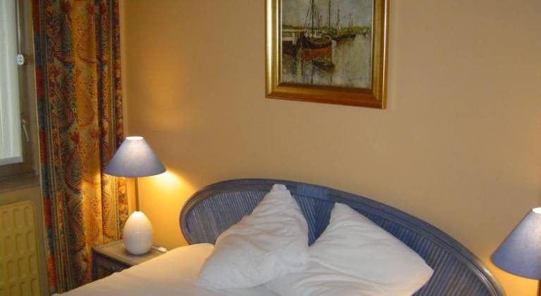 Apartment with 2 rooms for 4 persons — photo 2