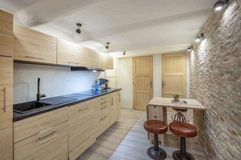 Apartment | Near Marseille Cathedral — photo 3