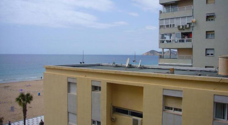Holiday apartment with patio — photo 4