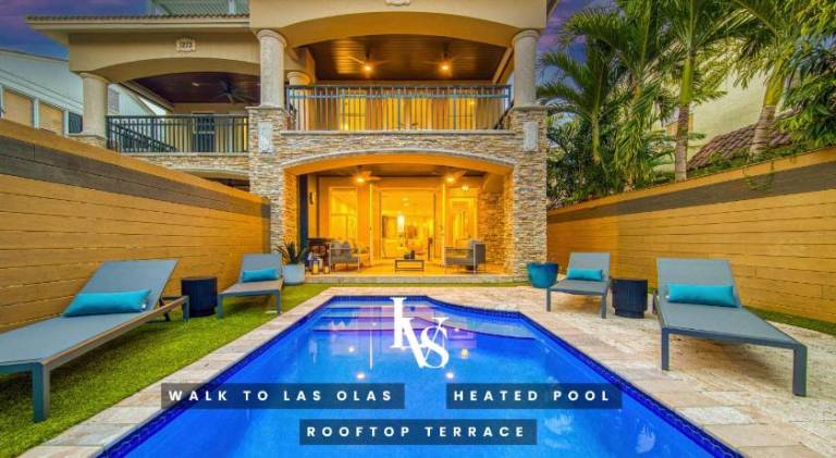 Big vacation home with pool | Next to Las Olas Boulevard | Good for workation | Pets allowed in Fort Lauderdale, FL