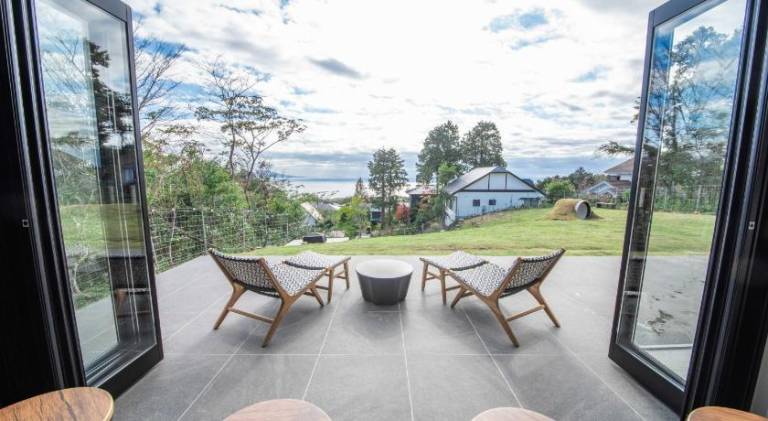Beautiful villa with jacuzzi | Dogs allowed in Ito